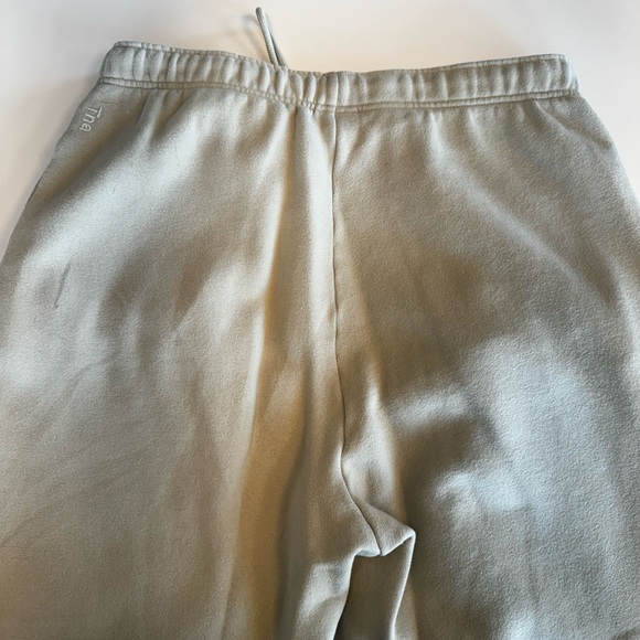 Aritzia TNA Cozy Fleece Mega sweatpants: sand color - Picture 3 of 5